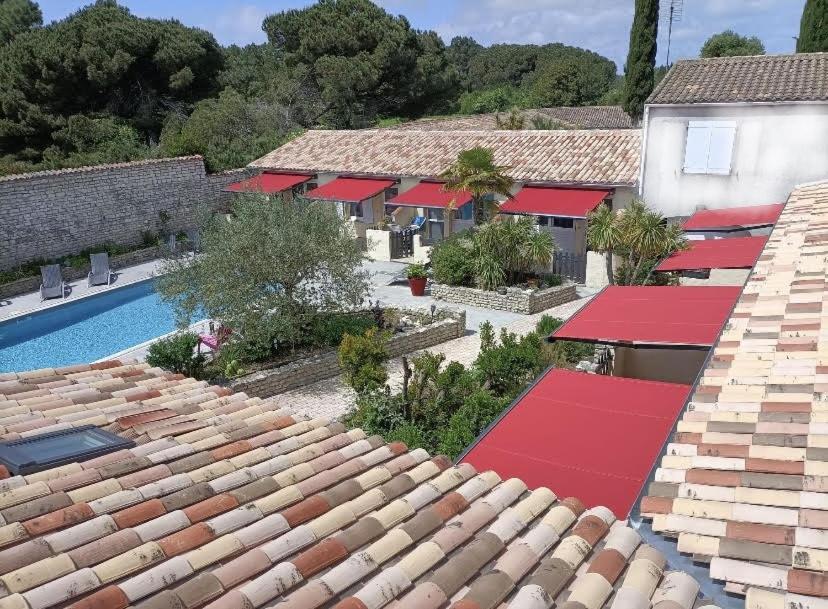 Villa Del Re 3 Face A La Piscine La Flotte Bagian luar foto