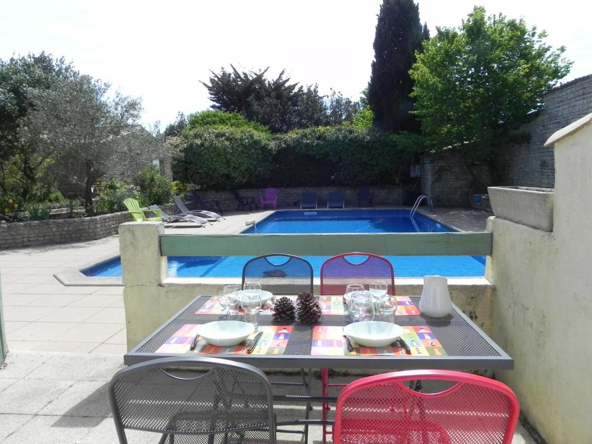 Villa Del Re 3 Face A La Piscine La Flotte Bagian luar foto